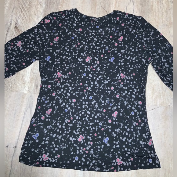 (Bin 38) Cuddle Duds floral long sleeve crew neck “software and stretch”, Size L - Picture 2 of 3